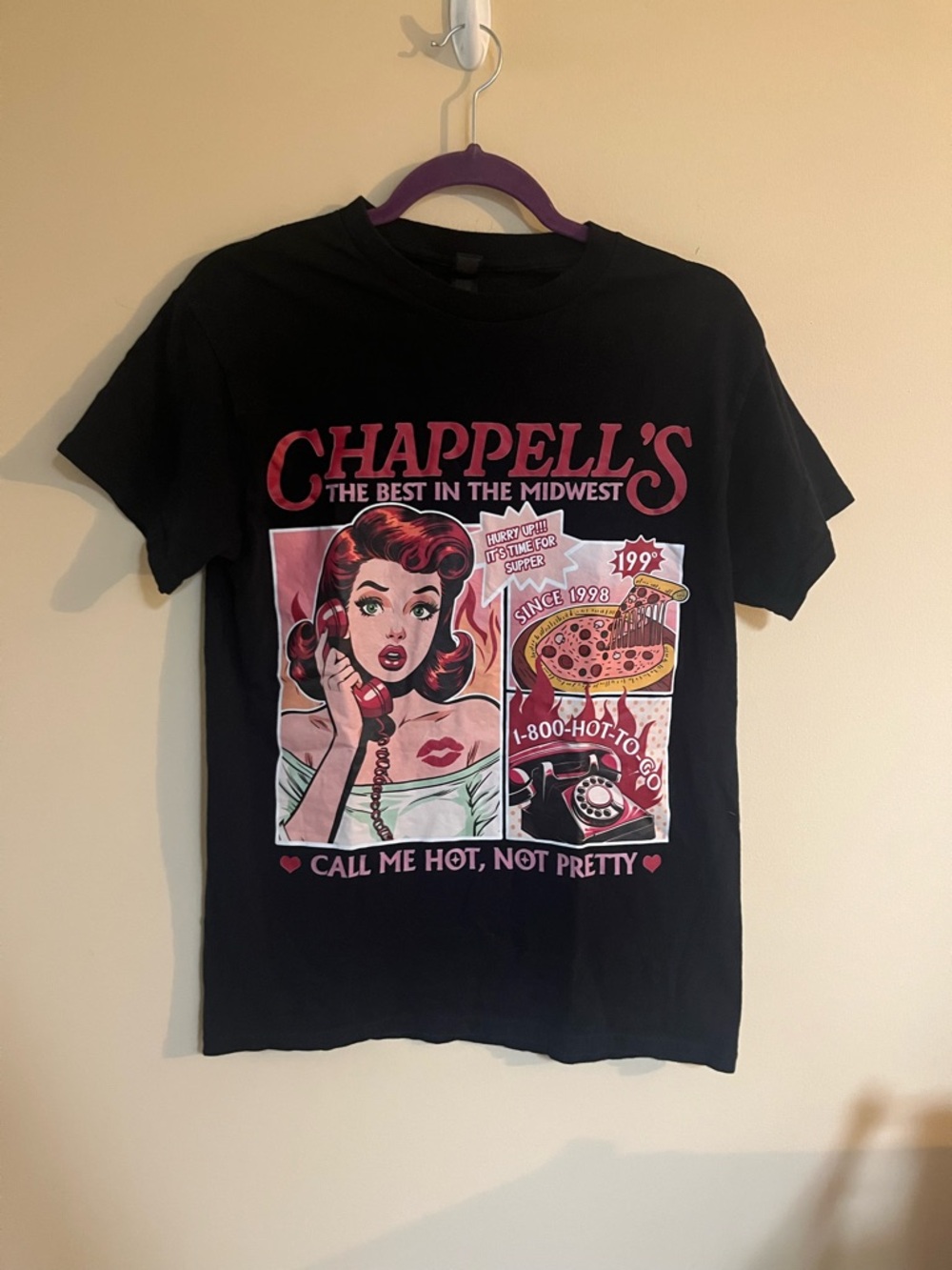Retro Inspired Chappell Roan HOT TO GO T-shirt